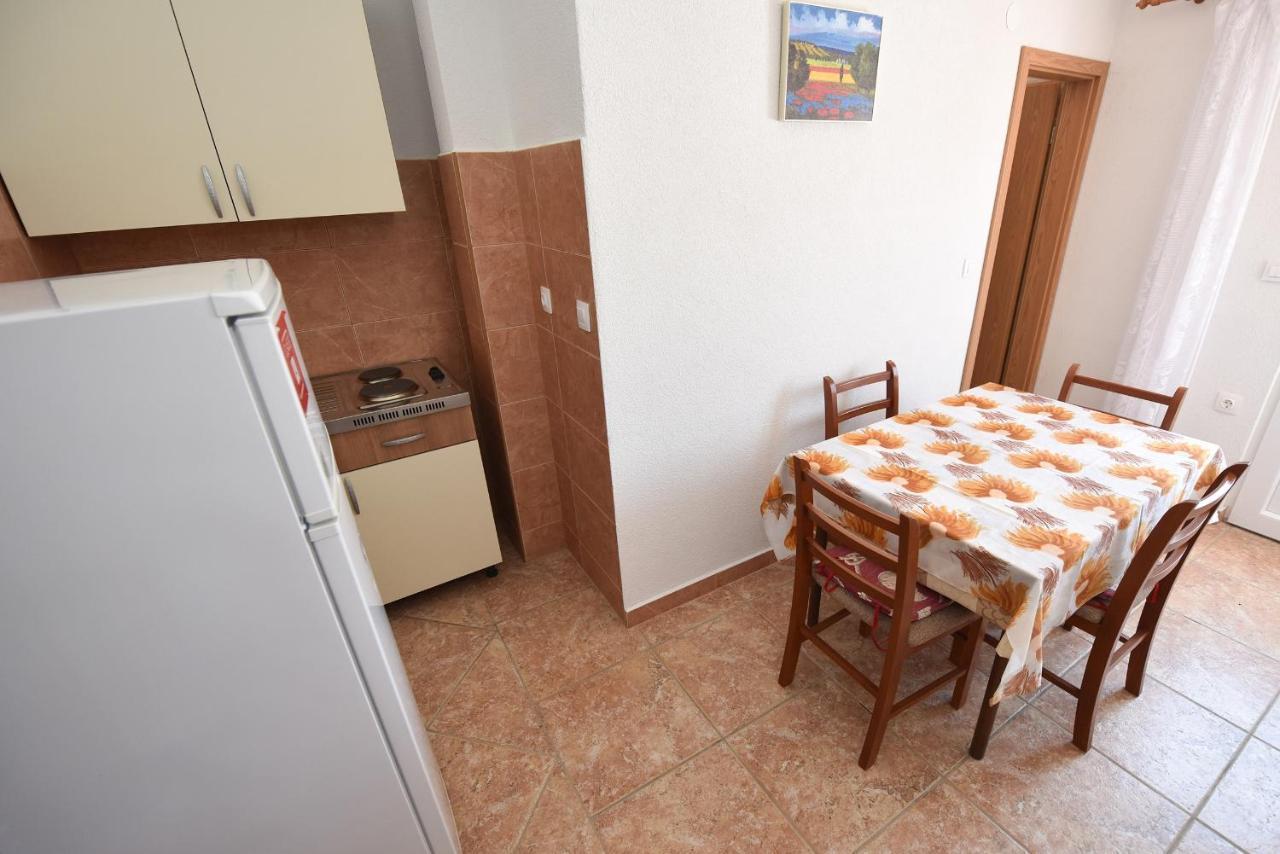 Apartments By The Sea Metajna, Pag - 6522 Zubovici Luaran gambar