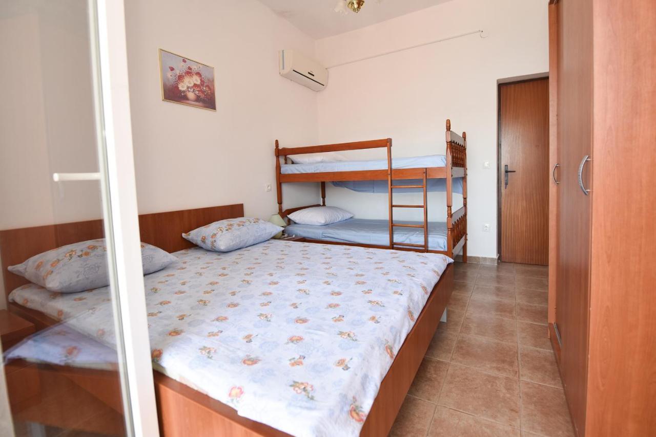 Apartments By The Sea Metajna, Pag - 6522 Zubovici Luaran gambar
